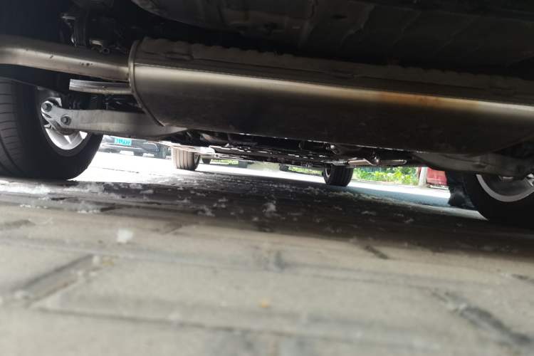 Used Wey Gaoshan 2025 Four-Wheel Drive Alpine 8 Chassis Rear