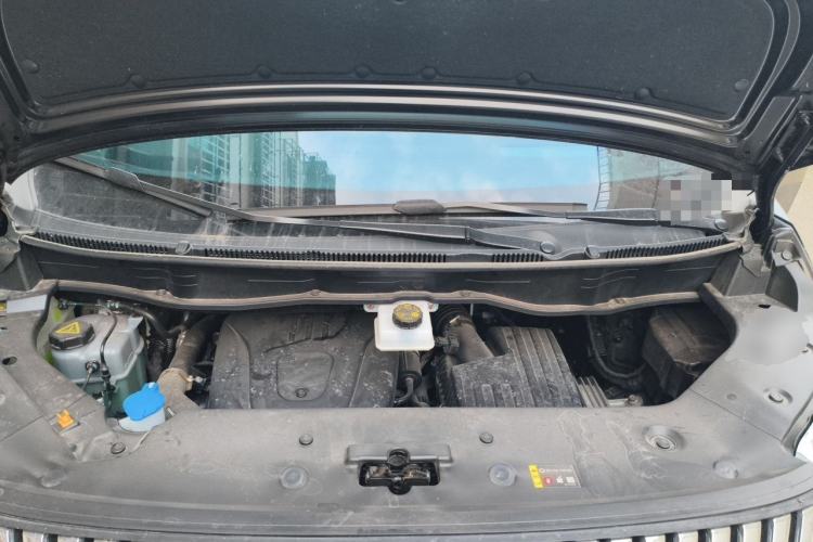 Used Wey Gaoshan 2025 Four-Wheel Drive Alpine 8 Engine Bay