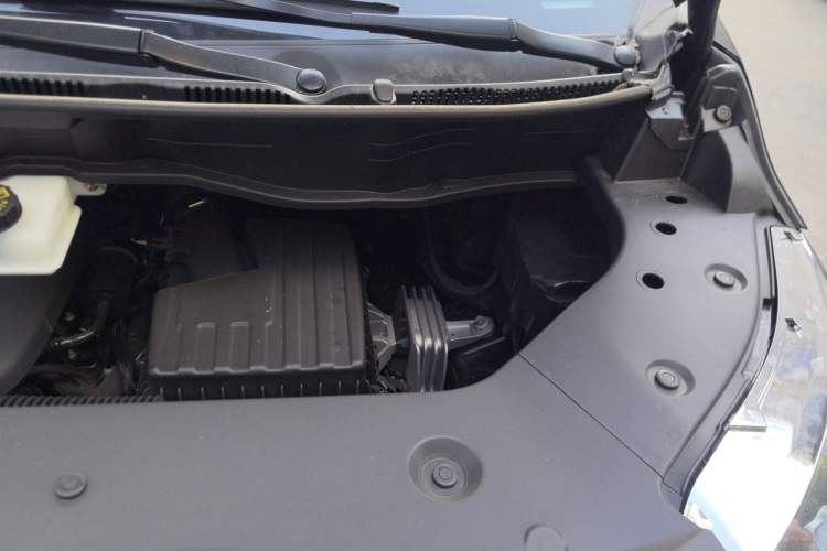 Used Wey Gaoshan 2025 Four-Wheel Drive Alpine 8 Engine Bay Left