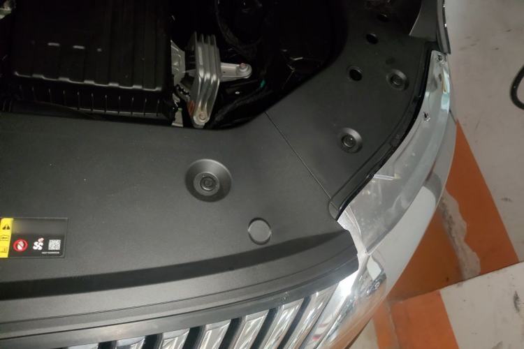 Used Wey Gaoshan 2025 Four-Wheel Drive Alpine 8 Engine Bay Left