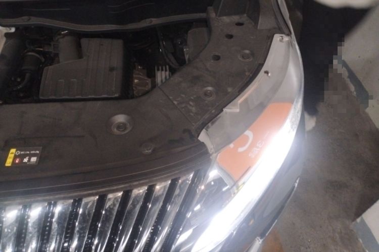 Used Wey Gaoshan 2025 Four-Wheel Drive Alpine 8 Engine Bay Left
