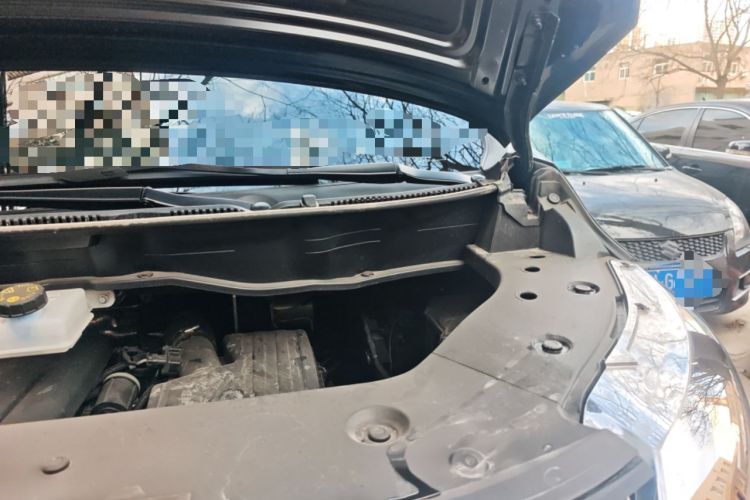 Used Wey Gaoshan 2025 Four-Wheel Drive Alpine 8 Engine Bay Left
