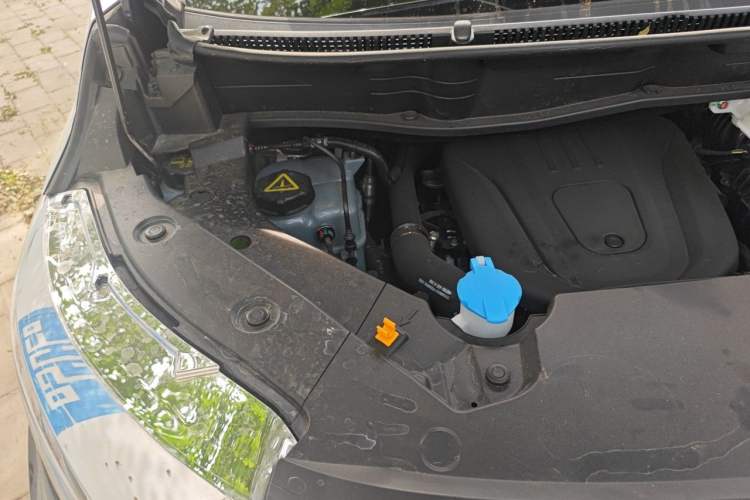 Used Wey Gaoshan 2025 Four-Wheel Drive Alpine 8 Engine Bay Right