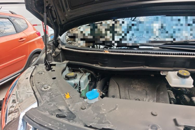 Used Wey Gaoshan 2025 Four-Wheel Drive Alpine 8 Engine Bay Right