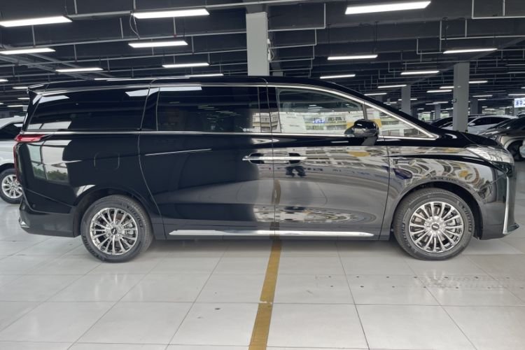 Used Wey Gaoshan 2025 Four-Wheel Drive Alpine 8 Exterior 3