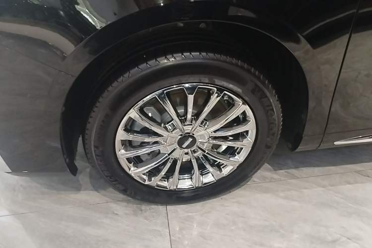 Used Wey Gaoshan 2025 Four-Wheel Drive Alpine 8 Exterior 4