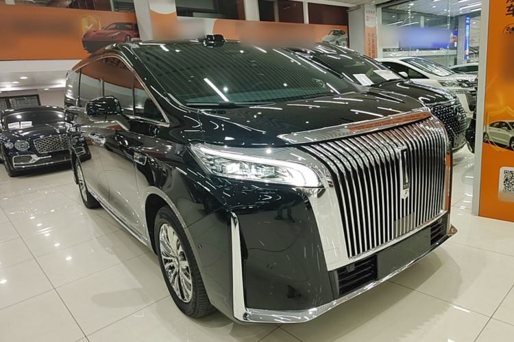 Used Wey Gaoshan 2025 Four-Wheel Drive Alpine 8 Front Right 45 Deg