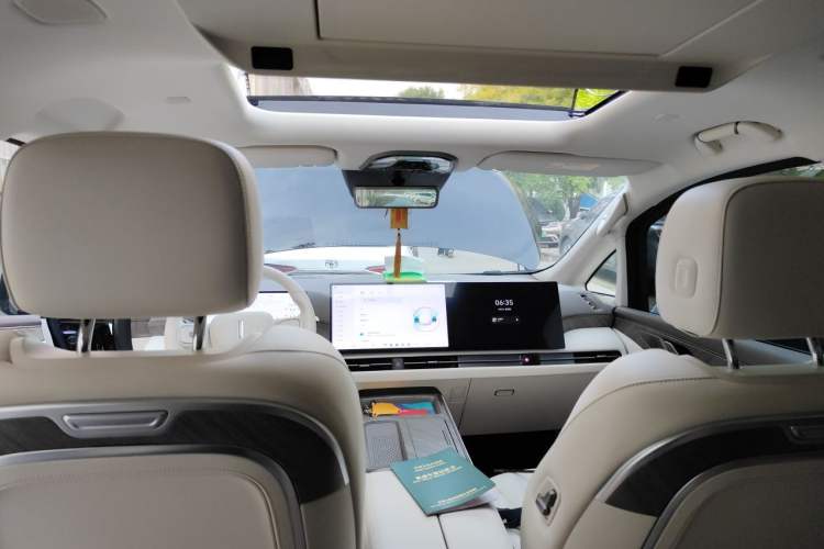 Used Wey Gaoshan 2025 Model Four-Wheel Drive Gao Shan 7 Headliner