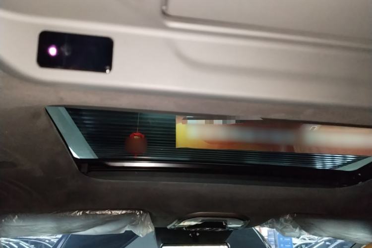Used Wey Gaoshan 2025 Four-Wheel Drive Alpine 8 Headliner