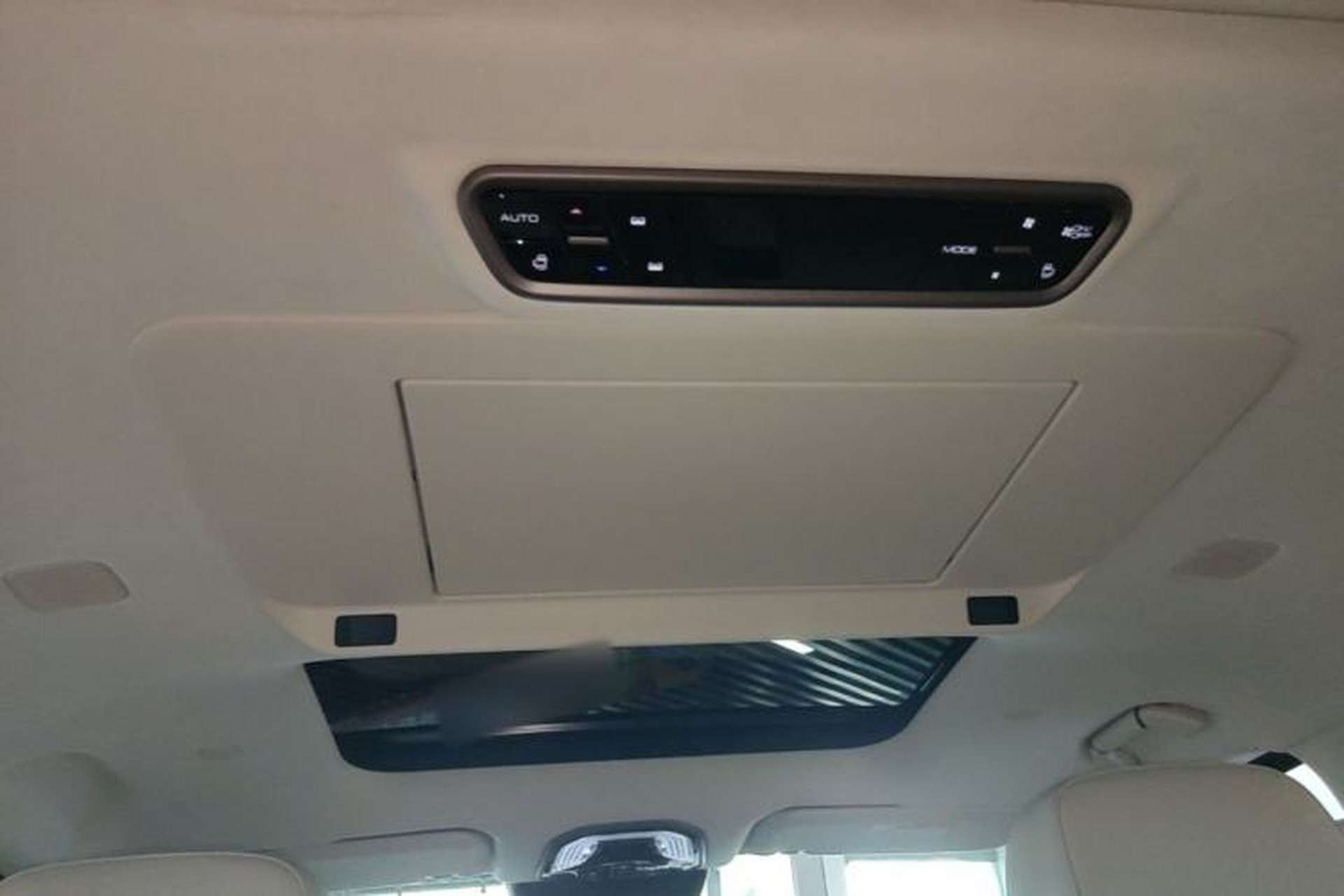 Used Wey Gaoshan 2025 Four-Wheel Drive Alpine 8 Headliner