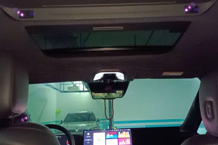 Used Wey Gaoshan 2025 Four-Wheel Drive Alpine 8 Headliner