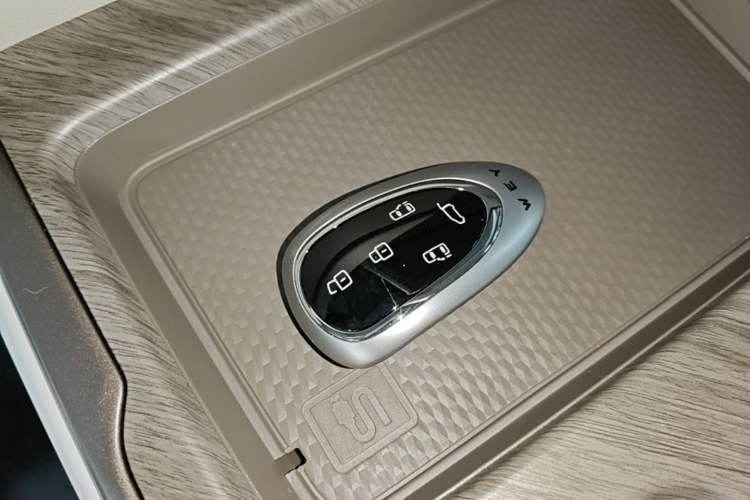Used Wey Gaoshan 2025 Four-Wheel Drive Alpine 8 Interior 1