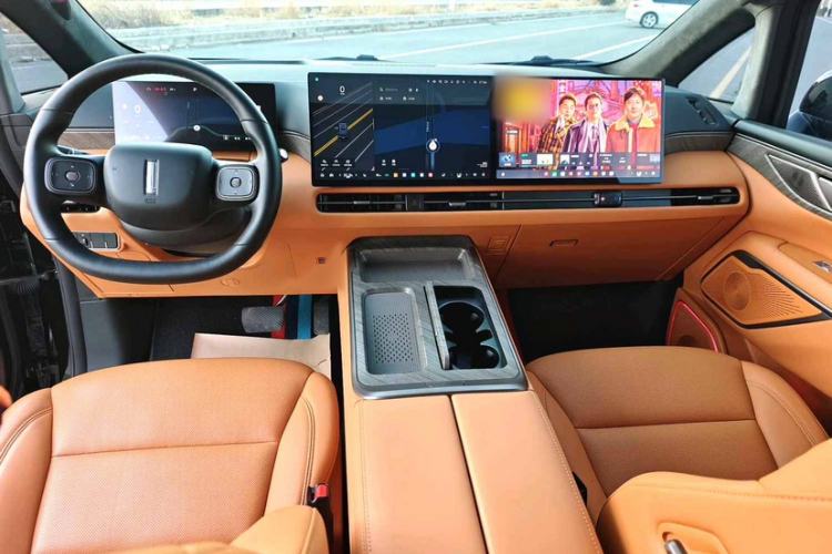 Used Wey Gaoshan 2025 Four-Wheel Drive Alpine 9 Interior 1