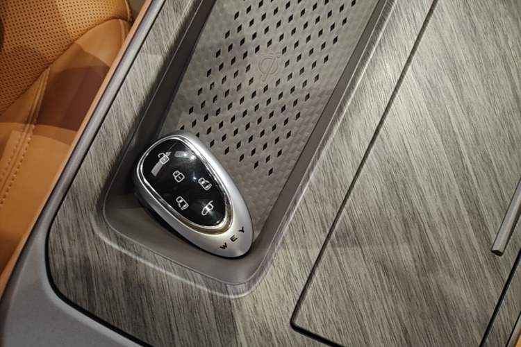 Used Wey Gaoshan 2025 Four-Wheel Drive Alpine 8 Interior 1