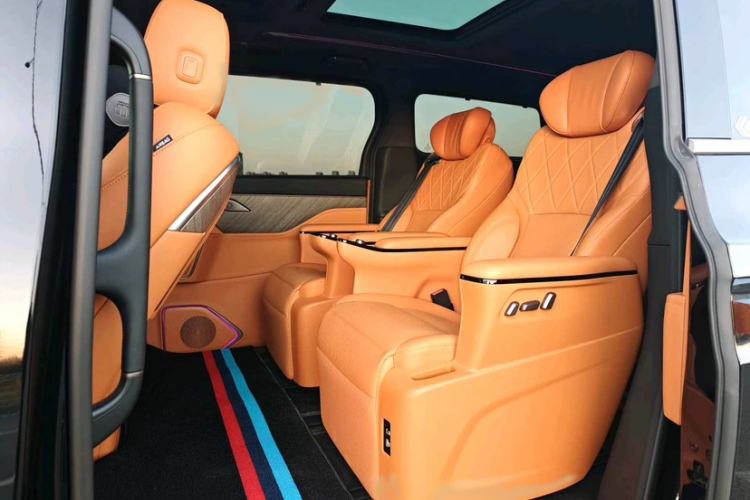 Used Wey Gaoshan 2025 Four-Wheel Drive Alpine 9 Interior 3