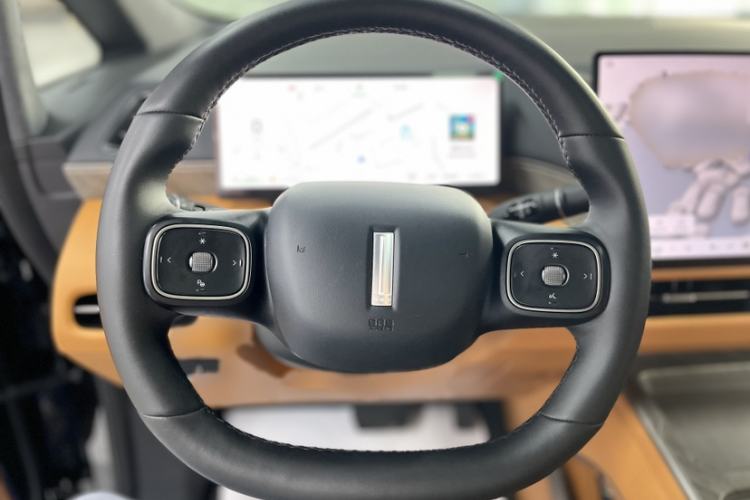 Used Wey Gaoshan 2025 Four-Wheel Drive Alpine 8 Interior 3