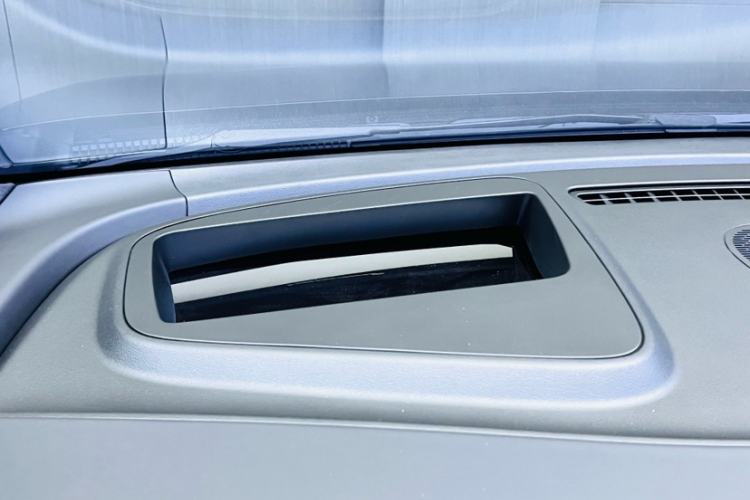Used Wey Gaoshan 2025 Four-Wheel Drive Alpine 8 Interior 3