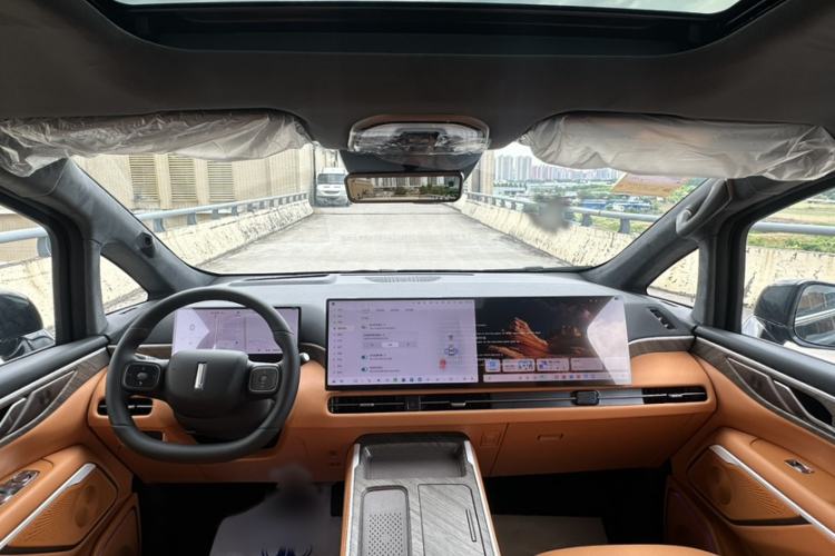 Used Wey Gaoshan 2025 Four-Wheel Drive Alpine 8 Interior 3