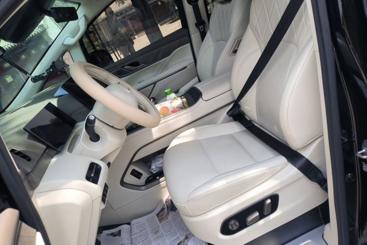 Used Wey Gaoshan 2025 Model Four-Wheel Drive Gao Shan 7 Left Front Seat