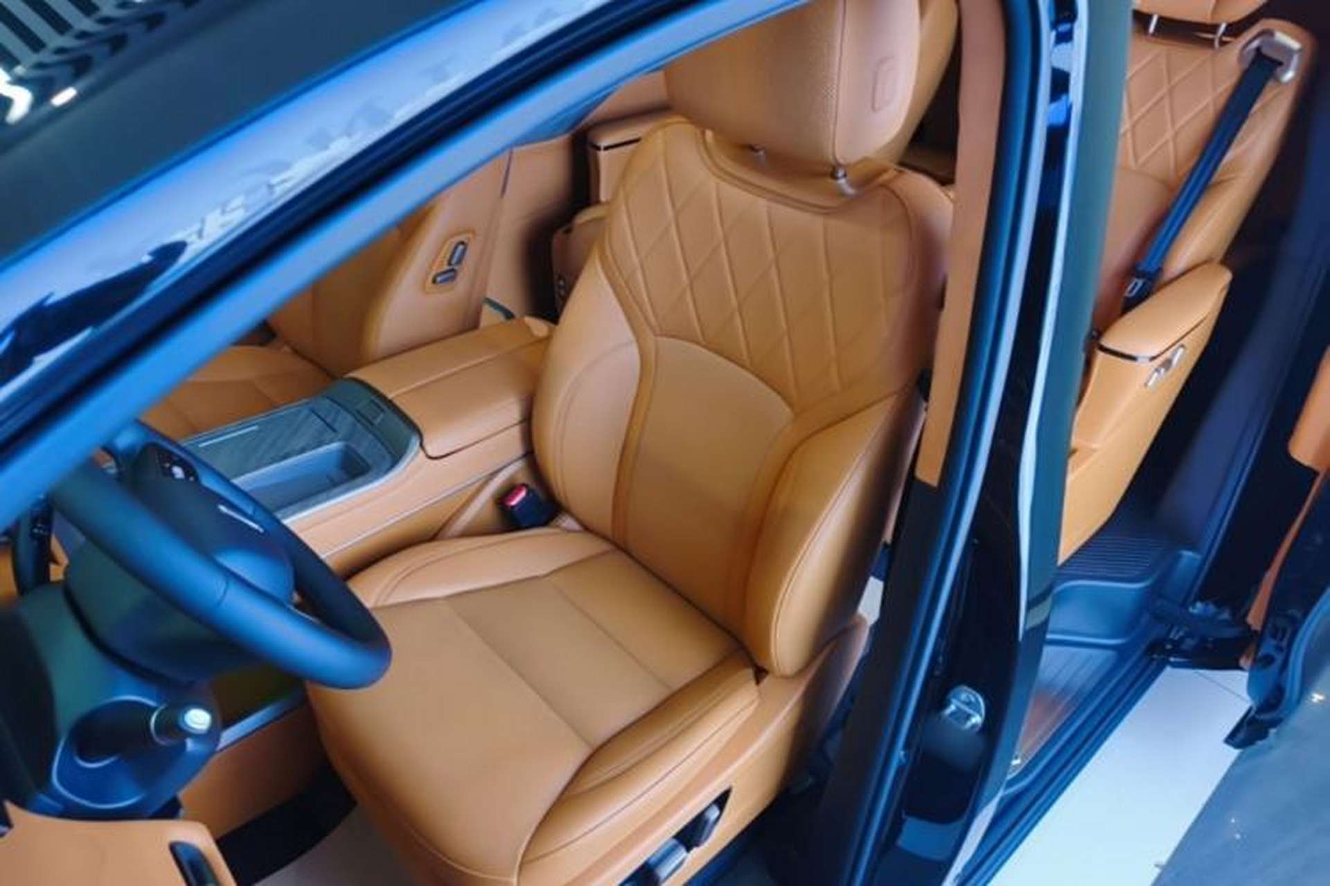 Used Wey Gaoshan 2025 Four-Wheel Drive Alpine 8 Left Front Seat