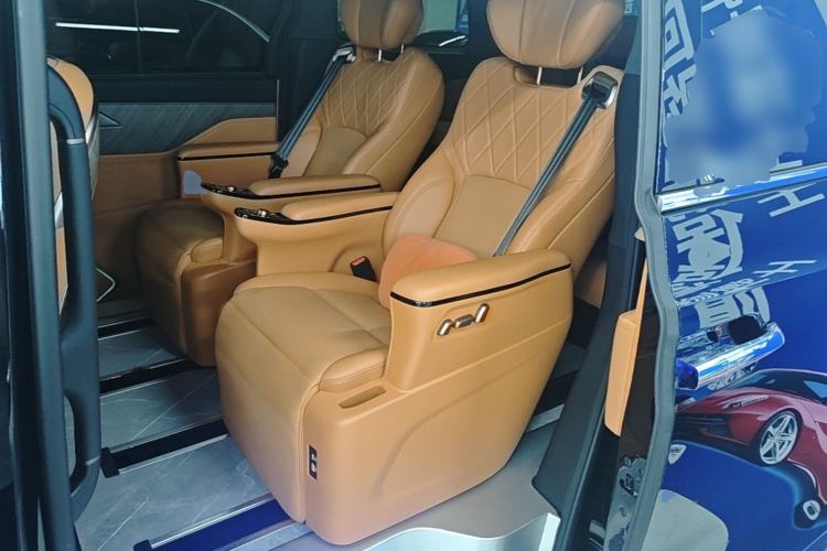 Used Wey Gaoshan 2025 Four-Wheel Drive Alpine 8 Left Rear Seat
