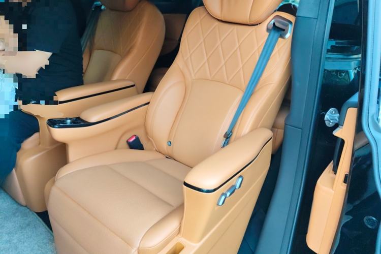 Used Wey Gaoshan 2025 Four-Wheel Drive Alpine 9 Left Rear Seat