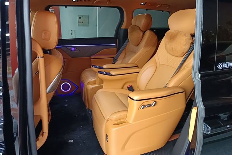 Used Wey Gaoshan 2025 Four-Wheel Drive Alpine 8 Left Rear Seat