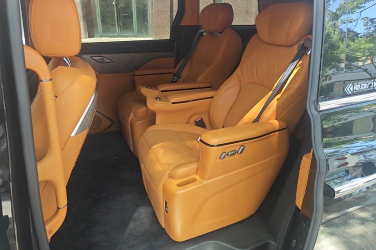 Used Wey Gaoshan 2025 Four-Wheel Drive Alpine 8 Left Rear Seat