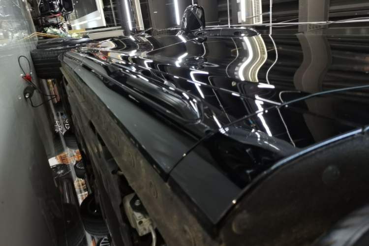 Used Wey Gaoshan 2025 Four-Wheel Drive Alpine 8 Left Side Sill