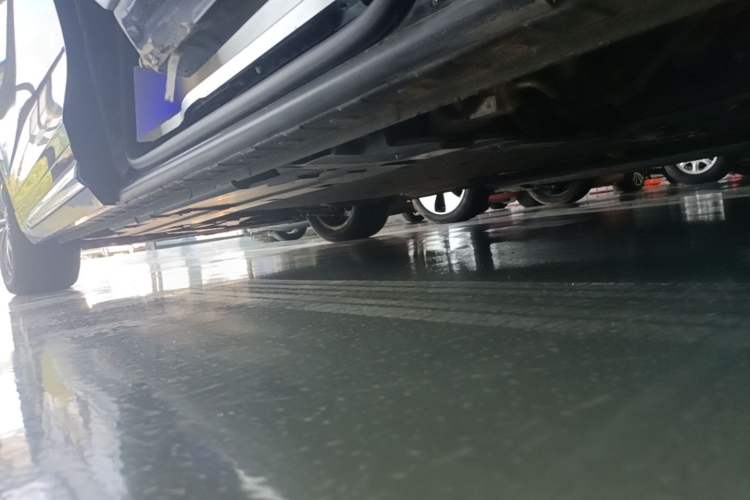 Used Wey Gaoshan 2025 Four-Wheel Drive Alpine 8 Left Side Sill