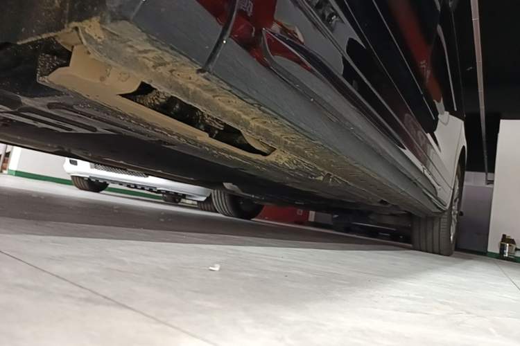 Used Wey Gaoshan 2025 Four-Wheel Drive Alpine 8 Left Side Sill