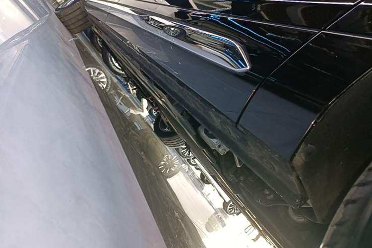 Used Wey Gaoshan 2025 Four-Wheel Drive Alpine 8 Left Side Sill