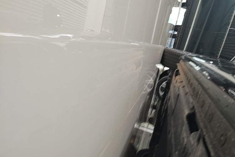 Used Wey Gaoshan 2025 Model Four-Wheel Drive Gao Shan 7 Left Side Sill