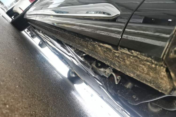 Used Wey Gaoshan 2025 Four-Wheel Drive Alpine 8 Left Side Sill