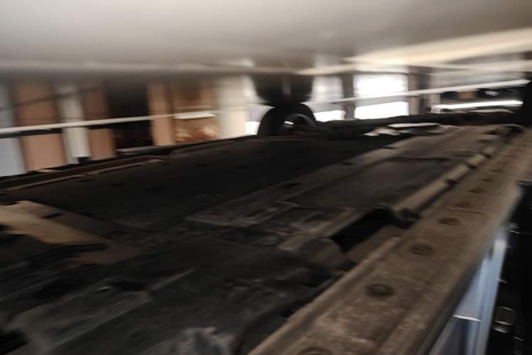 Used Wey Gaoshan 2025 Four-Wheel Drive Alpine 8 Left Side Sill