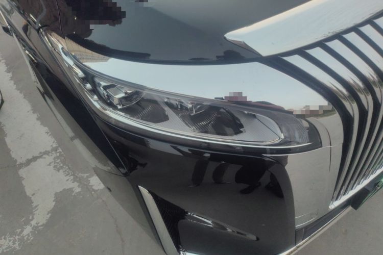 Used Wey Gaoshan 2025 Model Four-Wheel Drive Gao Shan 7 Right Front Headlight