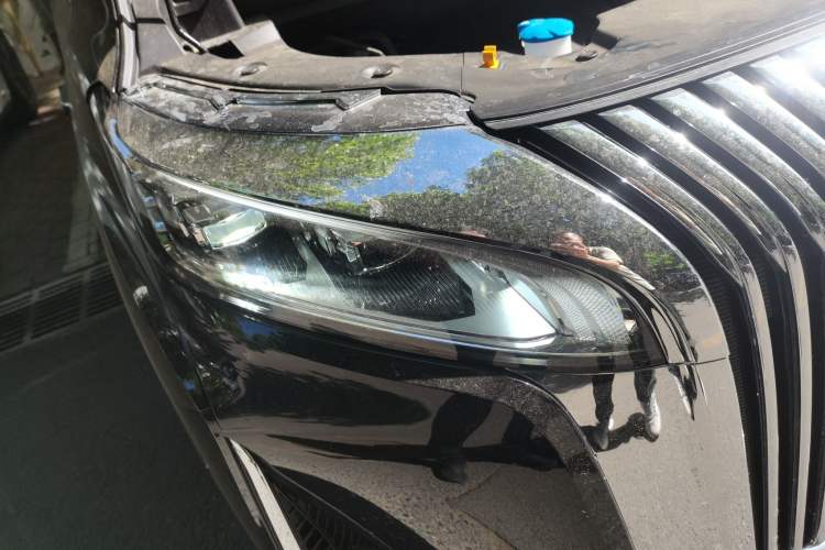 Used Wey Gaoshan 2025 Four-Wheel Drive Alpine 8 Right Front Headlight