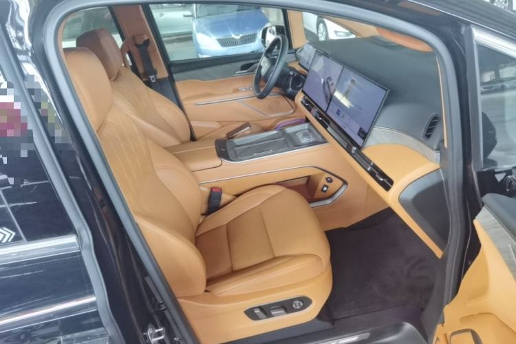 Used Wey Gaoshan 2025 Four-Wheel Drive Alpine 9 Right Front Seat