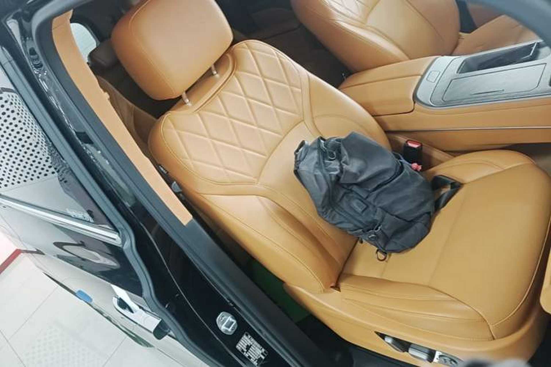 Used Wey Gaoshan 2025 Four-Wheel Drive Alpine 8 Right Front Seat