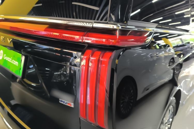 Used Wey Gaoshan 2025 Four-Wheel Drive Alpine 9 Right Rear Taillight