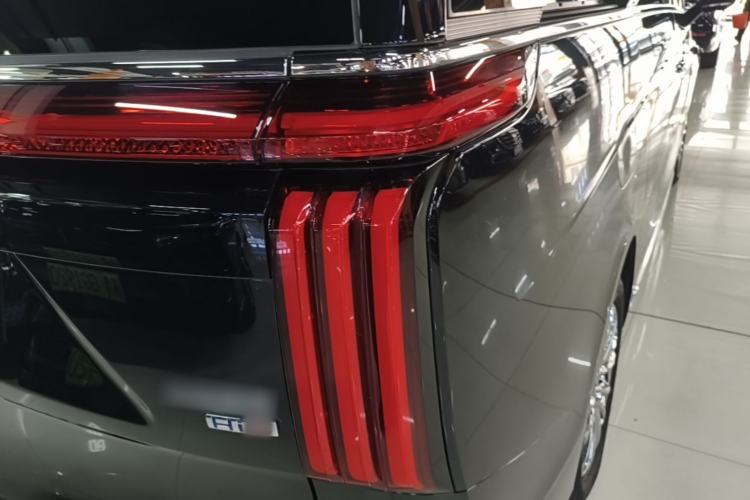 Used Wey Gaoshan 2025 Four-Wheel Drive Alpine 8 Right Rear Taillight