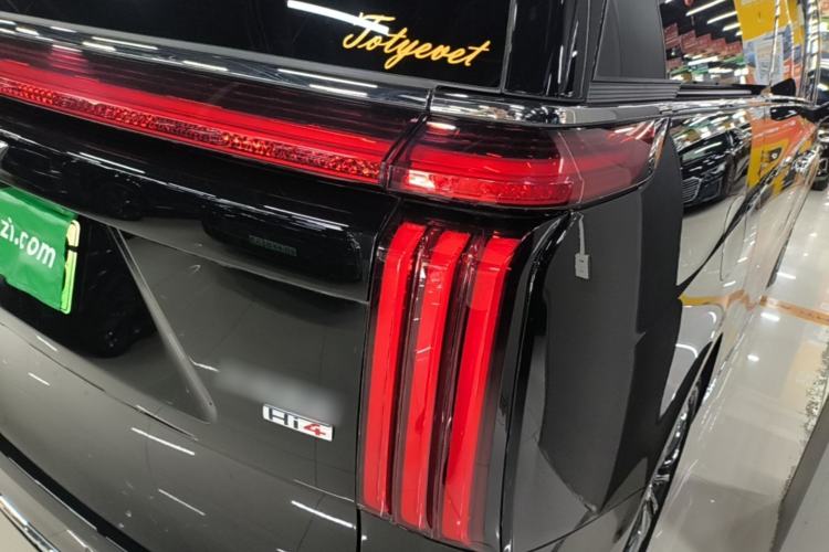 Used Wey Gaoshan 2025 Four-Wheel Drive Alpine 8 Right Rear Taillight