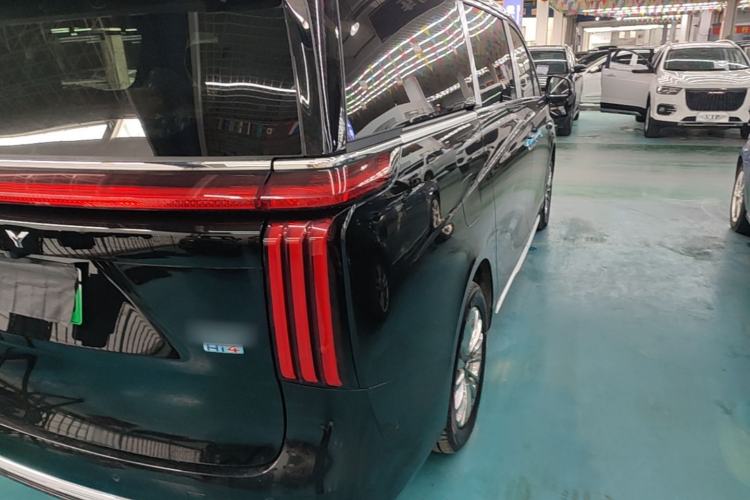 Used Wey Gaoshan 2025 Four-Wheel Drive Alpine 8 Right Rear Taillight