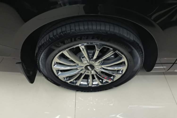 Used Wey Gaoshan 2025 Four-Wheel Drive Alpine 8 Right Rear Wheel Hub