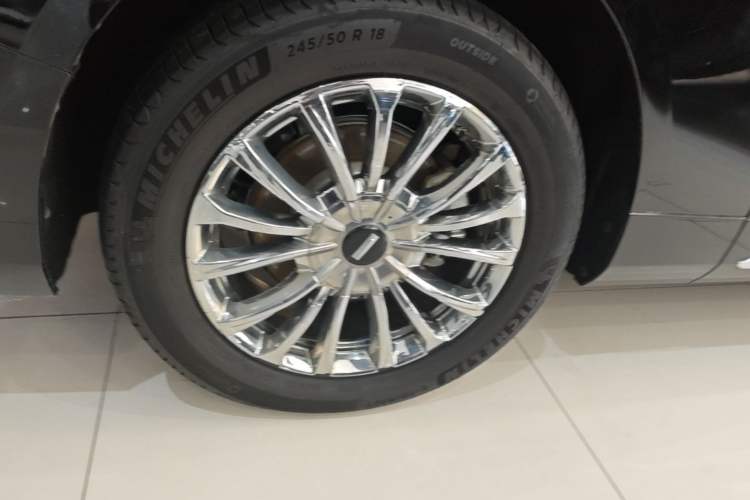 Used Wey Gaoshan 2025 Four-Wheel Drive Alpine 9 Right Rear Wheel Hub