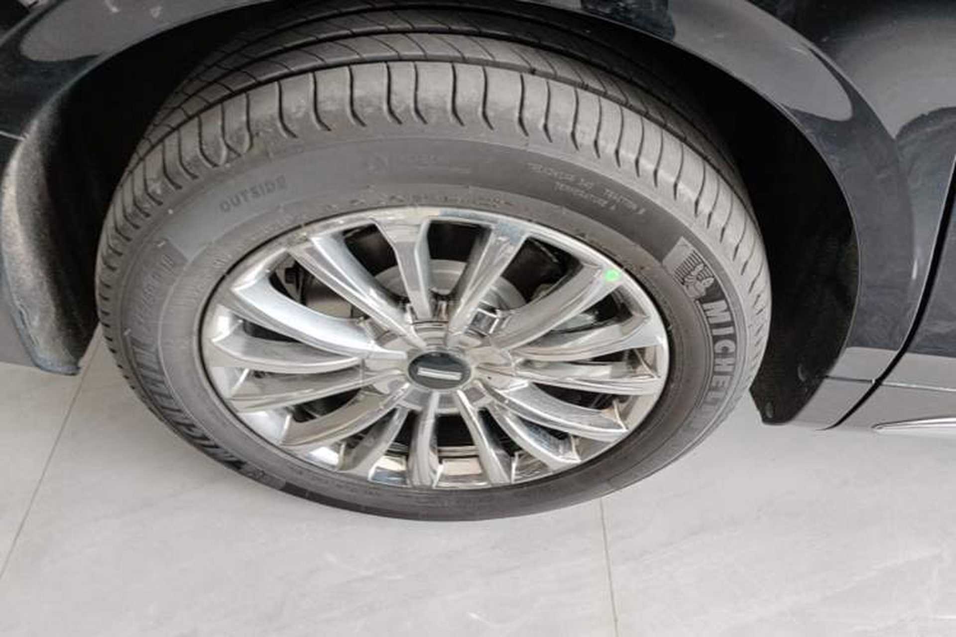 Used Wey Gaoshan 2025 Model Four-Wheel Drive Gao Shan 7 Right Rear Wheel Hub