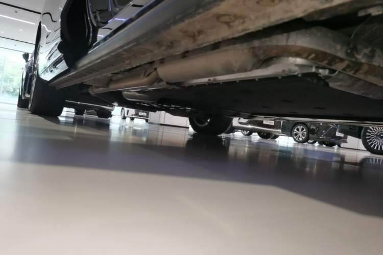 Used Wey Gaoshan 2025 Four-Wheel Drive Alpine 8 Right Side Sill