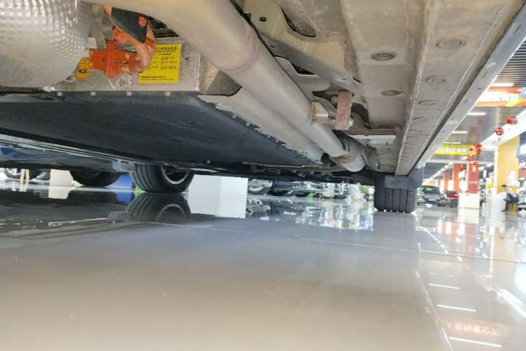 Used Wey Gaoshan 2025 Four-Wheel Drive Alpine 8 Right Side Sill