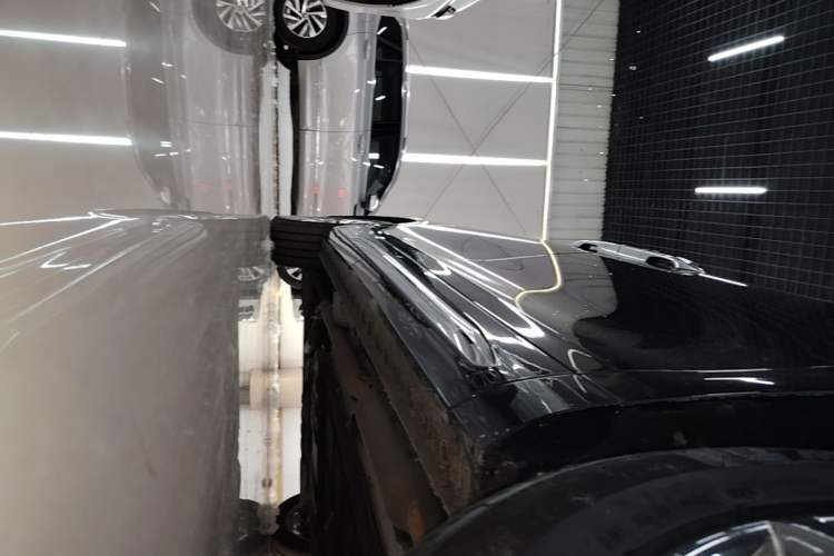 Used Wey Gaoshan 2025 Four-Wheel Drive Alpine 8 Right Side Sill