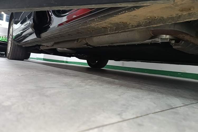 Used Wey Gaoshan 2025 Four-Wheel Drive Alpine 8 Right Side Sill